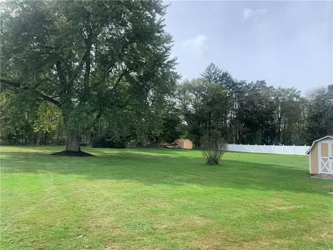 846 E Main St, Corry, PA 16407 photo 5