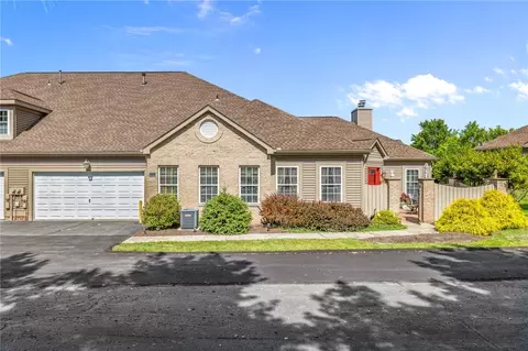 806 Wilshire Cir, Seven Fields, PA 16046