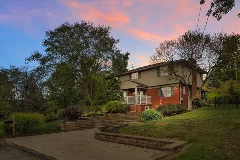 4445 Gateway Dr, Monroeville, PA 15146