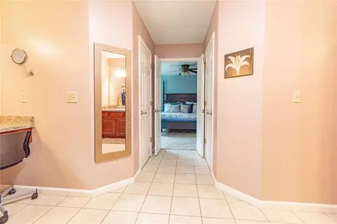 Entry Way - 374 E Crestview Dr, Transfer, PA 16154 photo 7 of 10