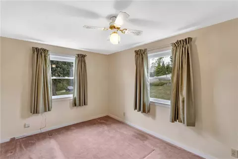 370 Clark Dr, Irwin, PA 15642 photo 19