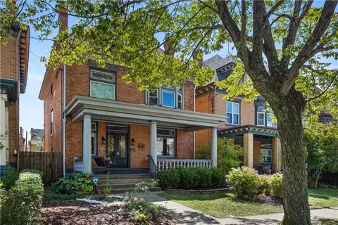 1148 Portland, Pittsburgh, PA 15206