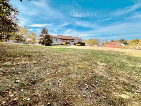 1211 Pittsburgh Rd, Uniontown, PA 15401