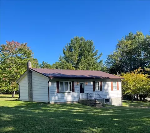 354 Two Lick Hill Rd, Clymer, PA 15728