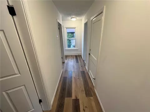 Entry Way - 321 Hamilton Ave, Farrell, PA 16121 photo 2 of 2