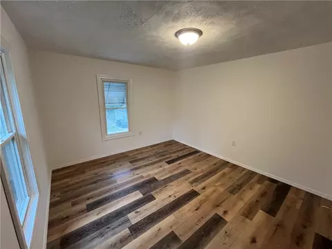 Bedroom - 321 Hamilton Ave, Farrell, PA 16121 photo 3 of 5