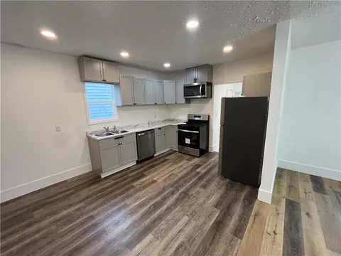 Kitchen - 321 Hamilton Ave, Farrell, PA 16121 photo 1 of 1