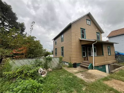 Other - 321 Hamilton Ave, Farrell, PA 16121 photo 3 of 8