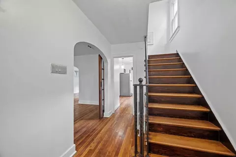 501 Greendale Ave, Edgewood, PA 15218 photo 4