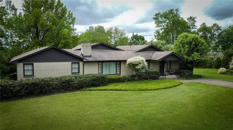 102 Belmont Rd, Butler, PA 16001