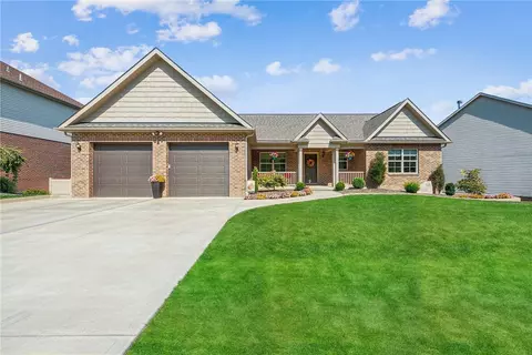208 Woodcrest Ct, Harrison City, PA 15636