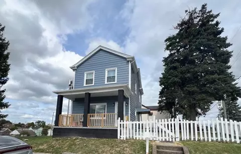 247 Cedar St, Homestead, PA 15120