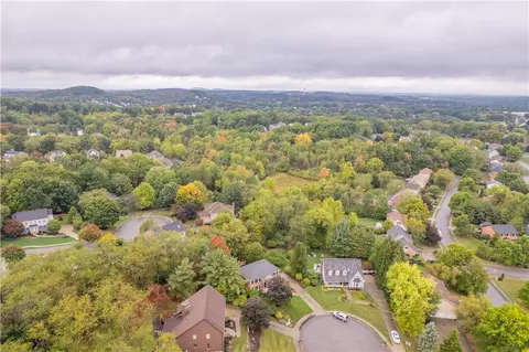 View/Area - 606 Leighton Ct, Mars, PA 16046 photo 3 of 3