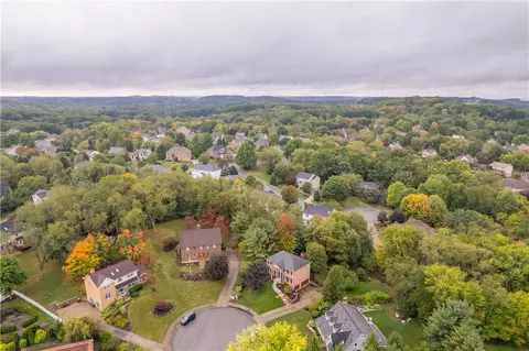 View/Area - 606 Leighton Ct, Mars, PA 16046 photo 2 of 3