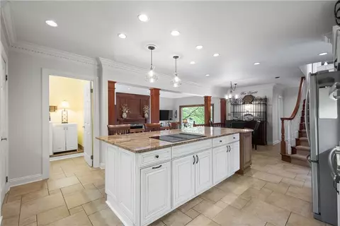 Kitchen - 606 Leighton Ct, Mars, PA 16046 photo 6 of 6