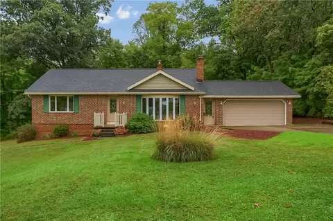 2817 Forest Ave, New Castle, PA 16101