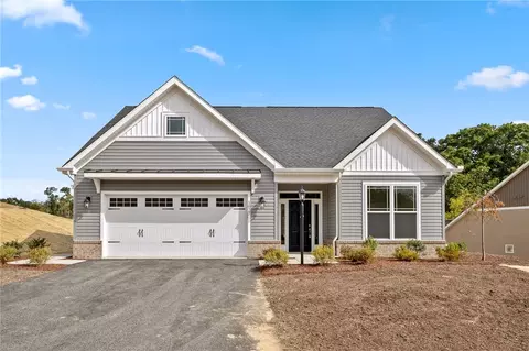 1027 Lakeshore Dr, Economy, PA 15005