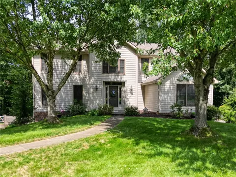 208 Scarborough Dr, Cheswick, PA 15024