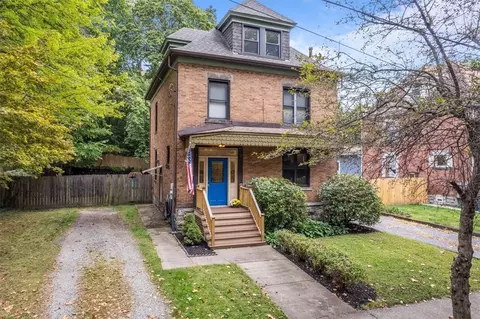 607 Greendale Ave, Edgewood, PA 15218