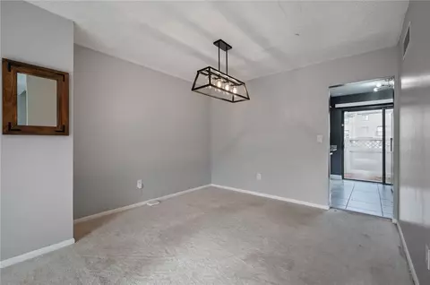 100 Williamsburg Ln, Export, PA 15632 photo 6