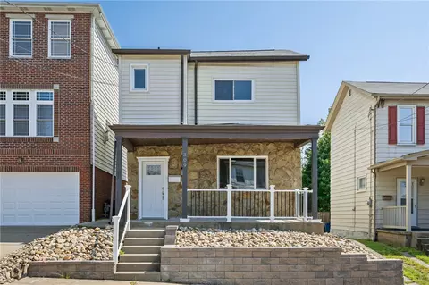 309 Sweetbriar St, Pittsburgh, PA 15211