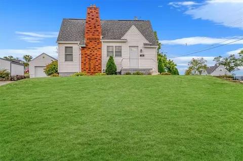 6833 Madison Ave, West Mifflin, PA 15122