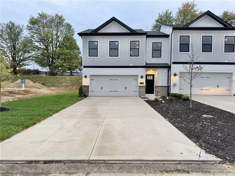 224 Hanover Ln, Meadowlands, PA 15301