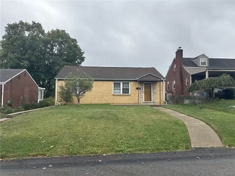 1332 Della St, Verona, PA 15147