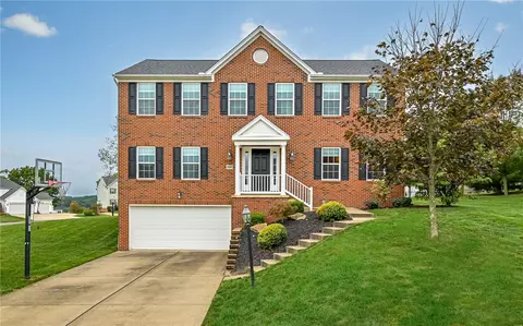520 Madison Dr, Gibsonia, PA 15044