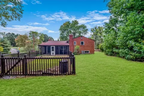 2341 Sample Rd, Allison Park, PA 15101 photo 40