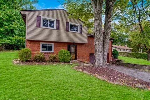 2341 Sample Rd, Allison Park, PA 15101 photo 34