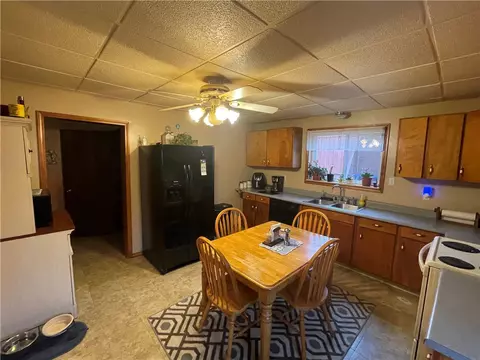 123 Union, New Eagle, PA 15067 photo 14