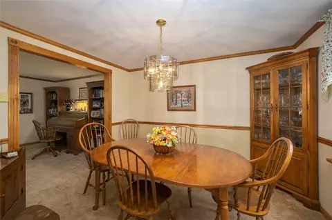 Dining - 6934 Mellon Rd, Export, PA 15632 photo 2 of 4