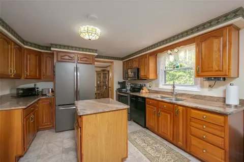 Kitchen - 6934 Mellon Rd, Export, PA 15632 photo 3 of 6