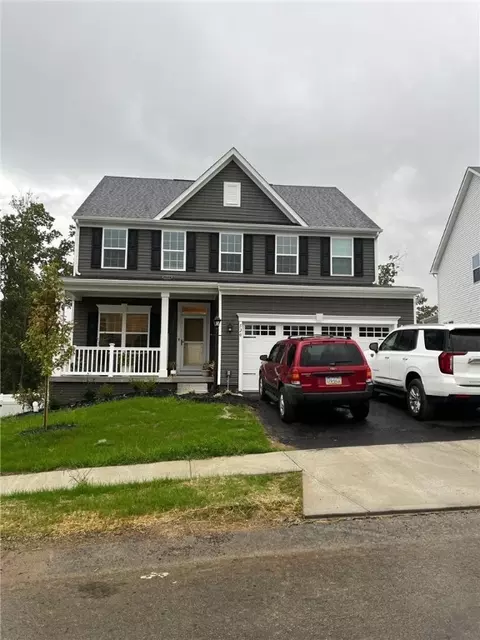 520 Blake Dr, Zelienople, PA 16063