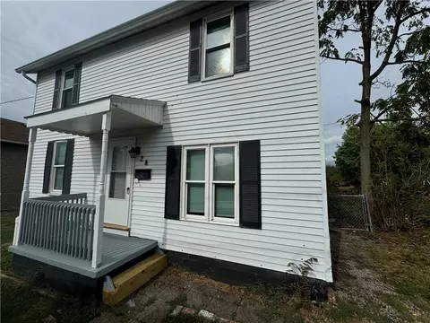 24 Dunkard St, Uniontown, PA 15401