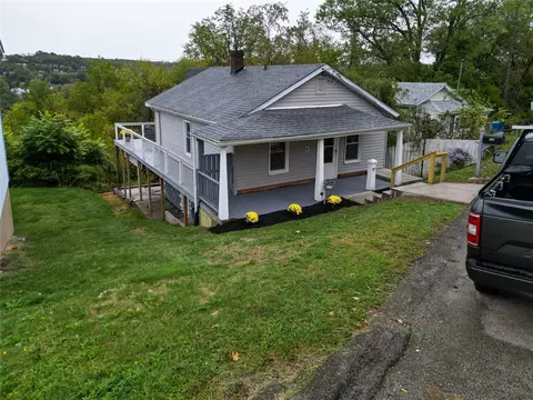 586 Highland Ave, Turtle Creek, PA 15145