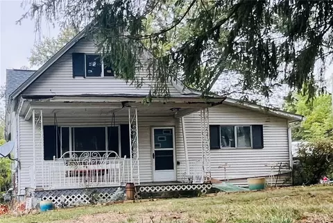 39 Laurel Hill Rd, Mcdonald, PA 15057