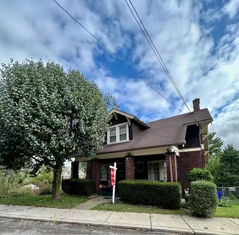 2103 Hazeldell St, Pittsburgh, PA 15210