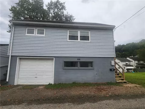 1010 12 Wallace St, Vandergrift, PA 15690
