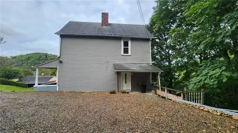 604 N 10th St, Apollo, PA 15613 photo 2