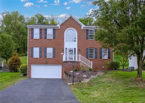115 Hunters Run Dr, Coraopolis, PA 15108