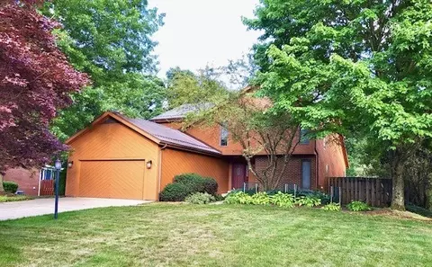 1024 Applejack Dr, Gibsonia, PA 15044