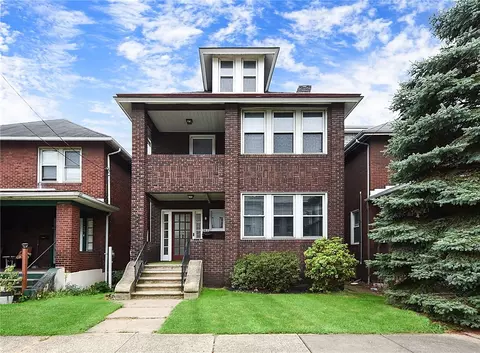962 Oxford St, Pittsburgh, PA 15205