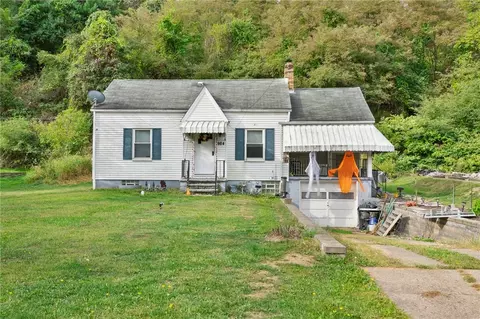 984 Cochran Mill Rd, Pittsburgh, PA 15236