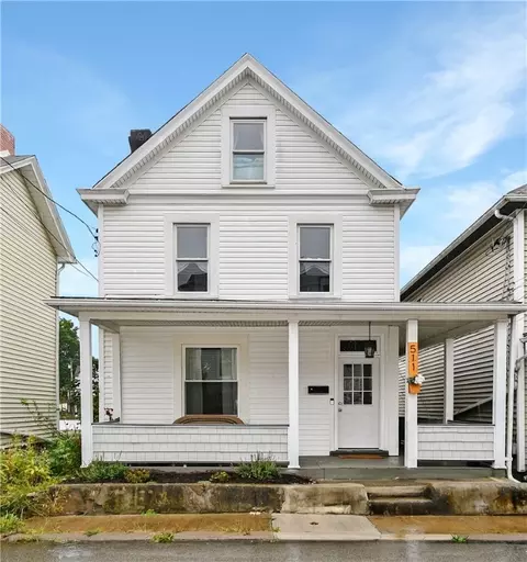 511 Center St, Carnegie, PA 15106