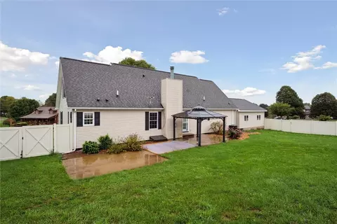 219 Elderton Heights Rd, Elderton, PA 15736 photo 38