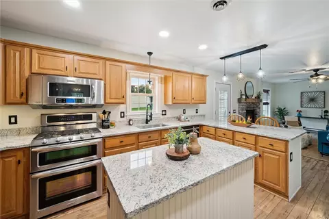219 Elderton Heights Rd, Elderton, PA 15736 photo 12