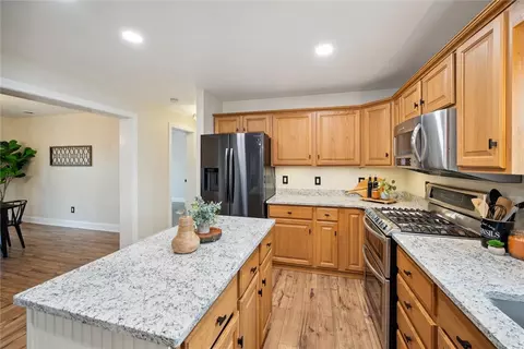 219 Elderton Heights Rd, Elderton, PA 15736 photo 10