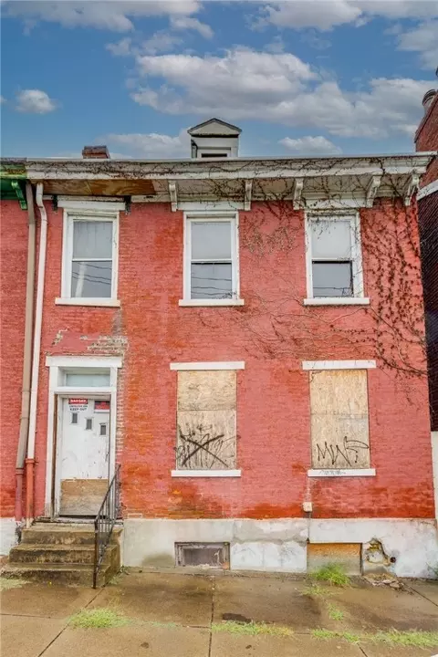 912 Phineas St, Pittsburgh, PA 15212